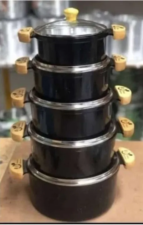 Conjunto de Panelas de alumínio batido