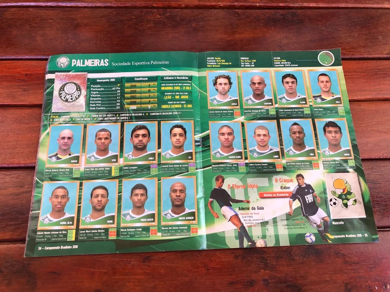 Álbum de figurinhas do Campeonato Brasileiro 2010 - Foto 4