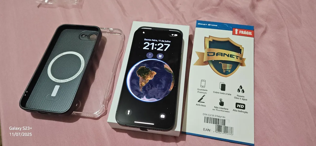 Vendo Iphone 16e 256g novo só aberto a caixa