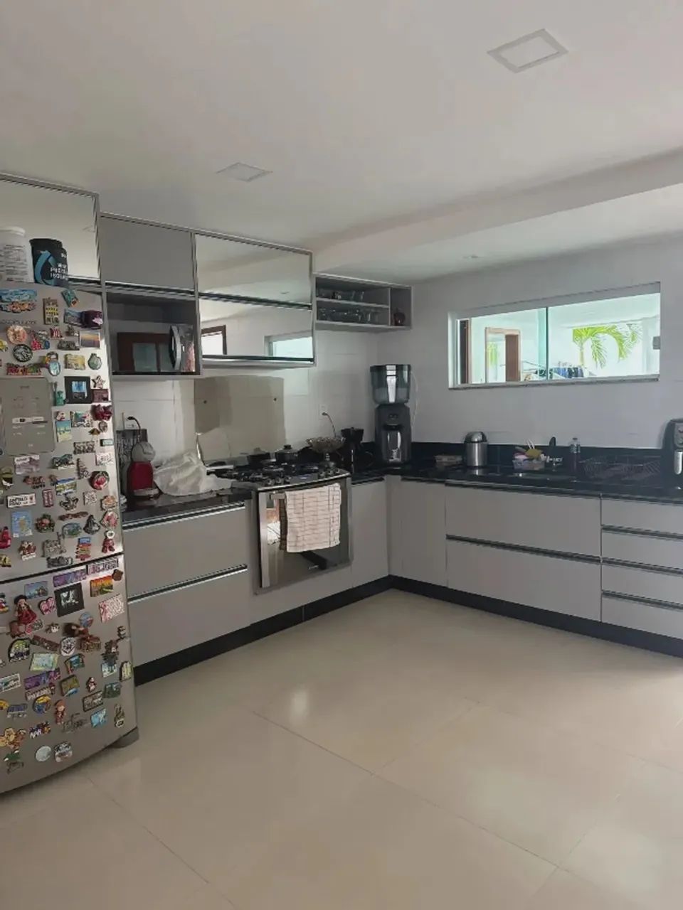 Linda Casa 4 Suítes com Piscina Privativa no Centro de Lauro de Freitas - Foto 4