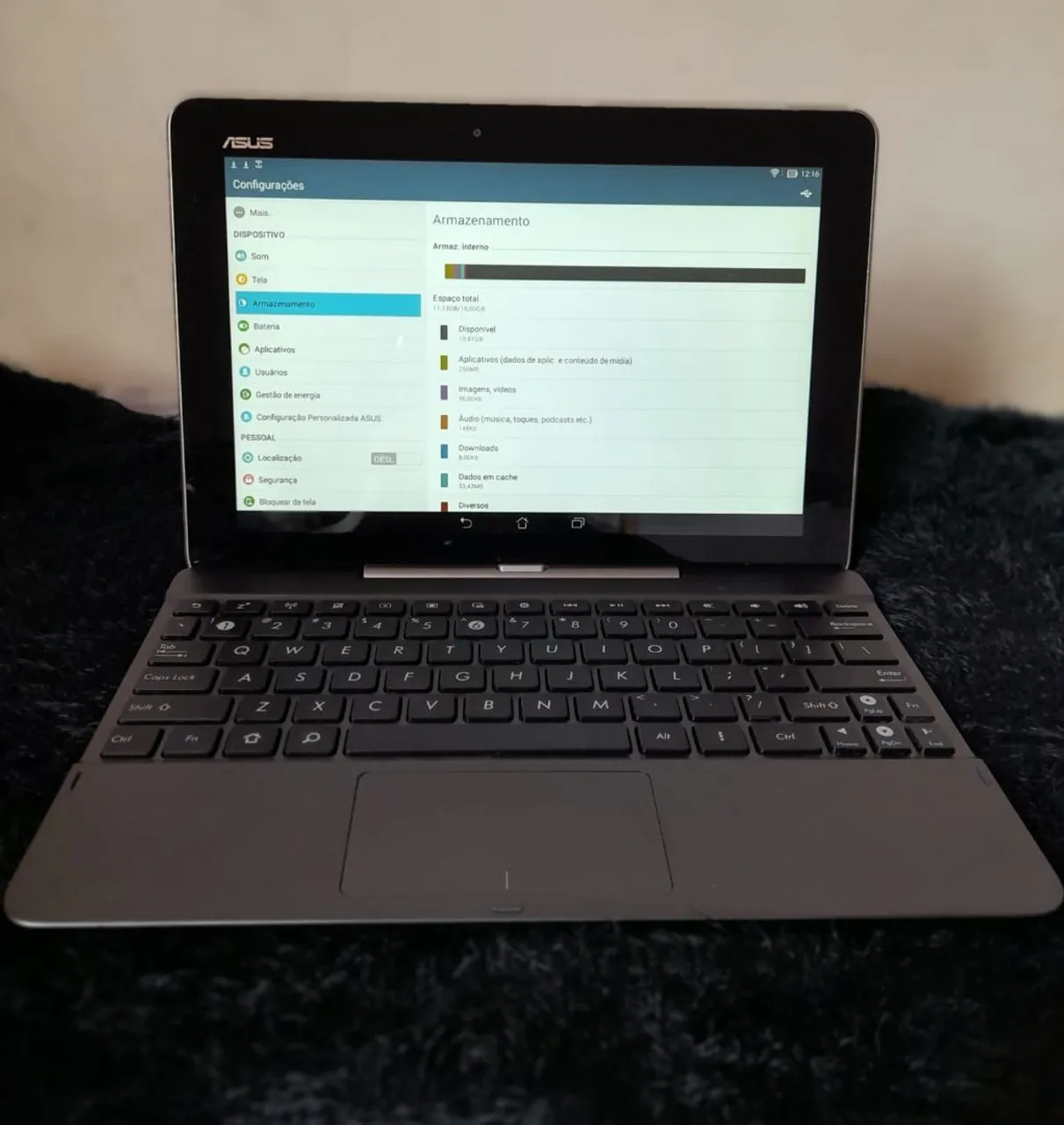 Tablet Asus com teclado