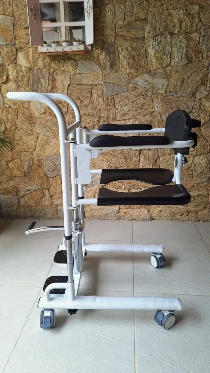 Cadeira Transferência Articulada
