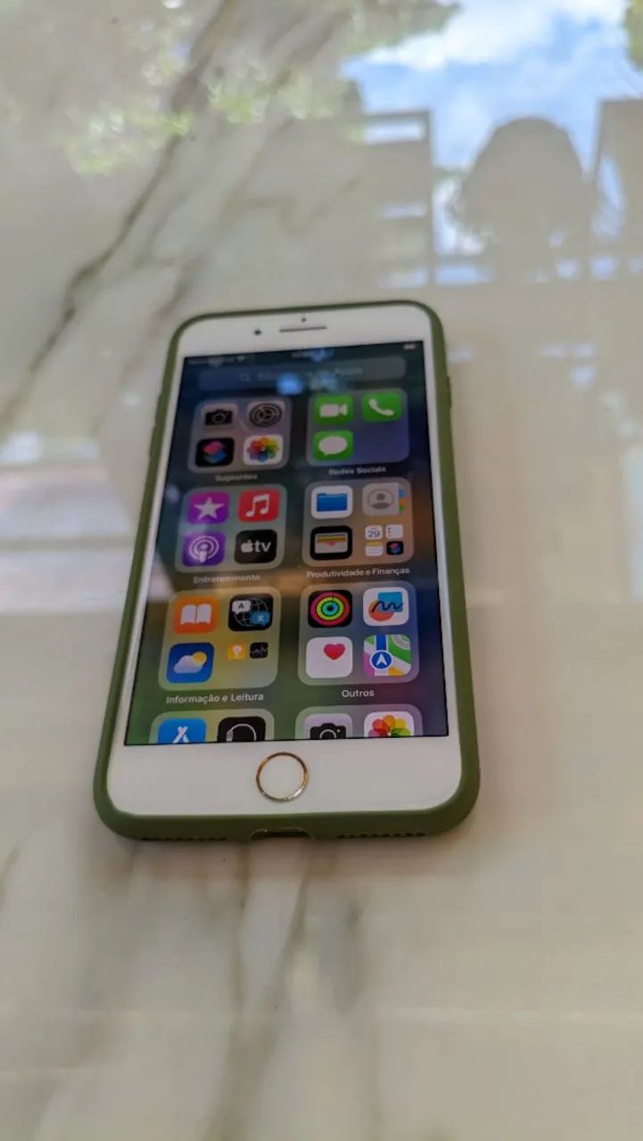 iPhone 8 Plus 64GB 