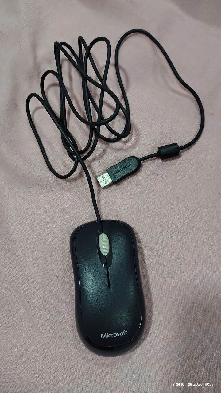 Mouse Microsoft com Fio Usb Preto - Foto 2