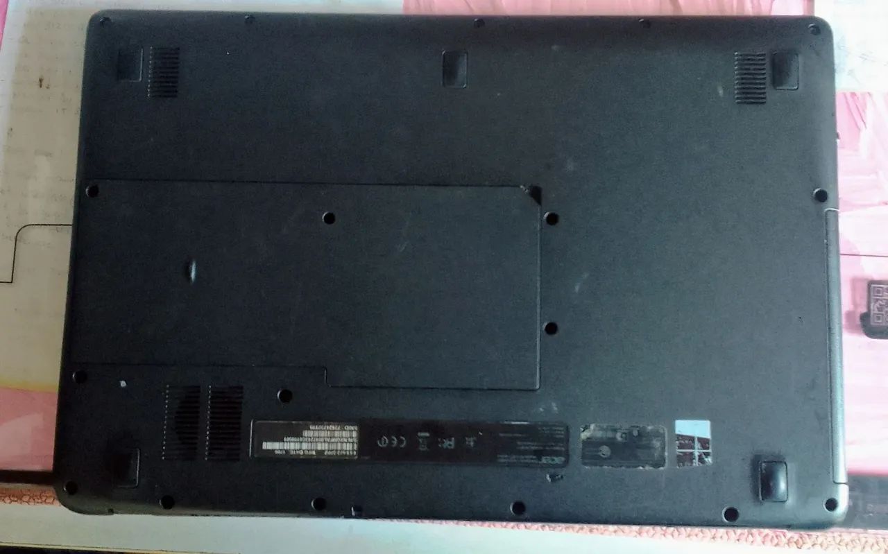 Notebook Acer aspire ES1-572 séries  - Foto 5