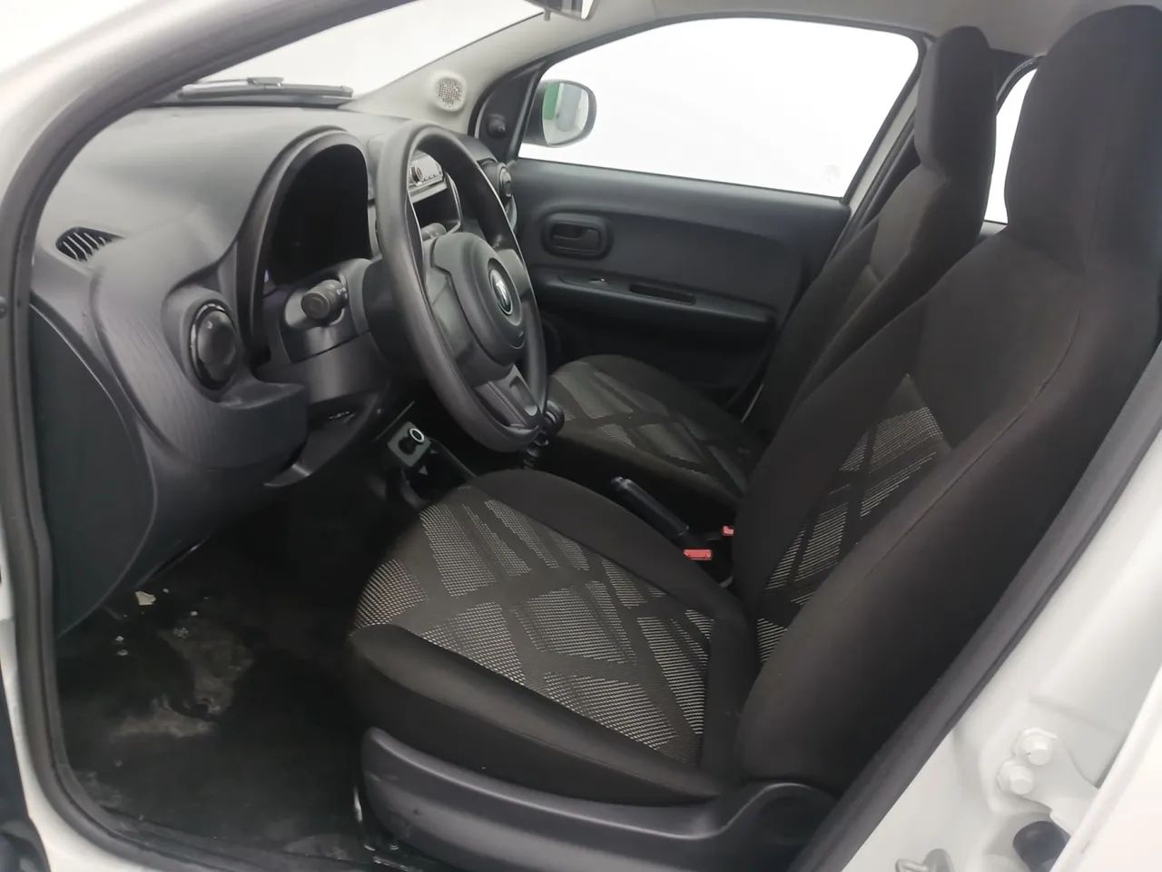 Fiat Mobi LIKE 1.0 Fire Flex 5p., foto 16 de 18