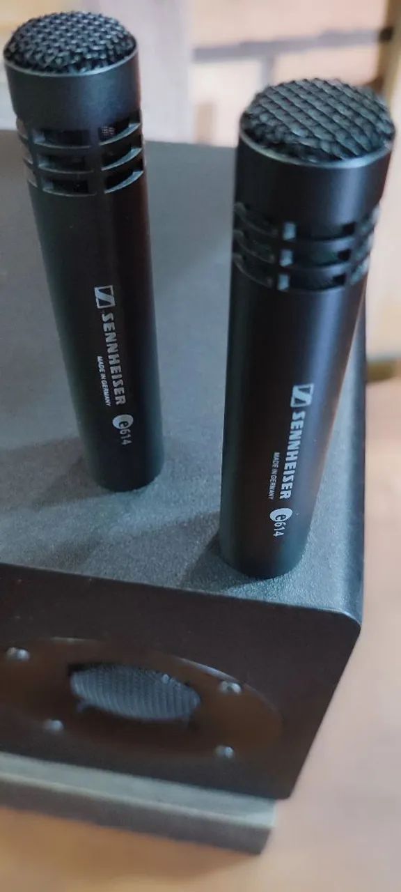 PAR DE MICROFONES  SENHEISER E 614 MUITO NOVO 