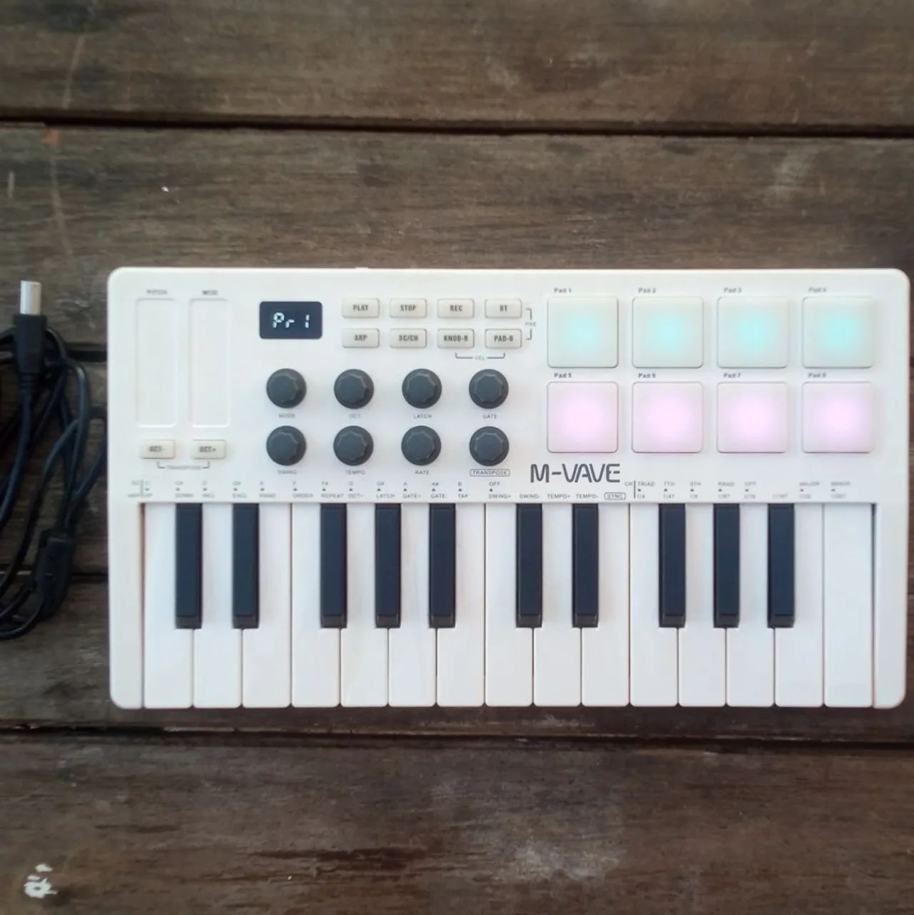 Midi M-vave