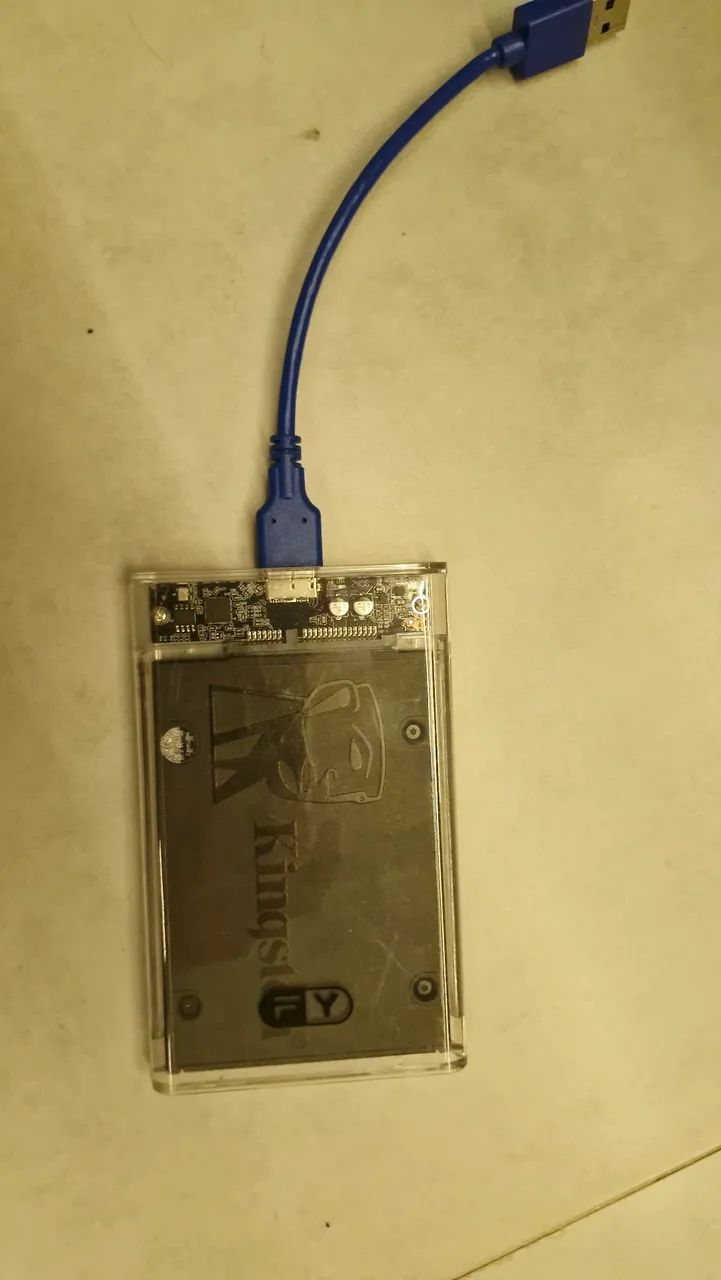 Ssd externo 1 Tb Kingston 