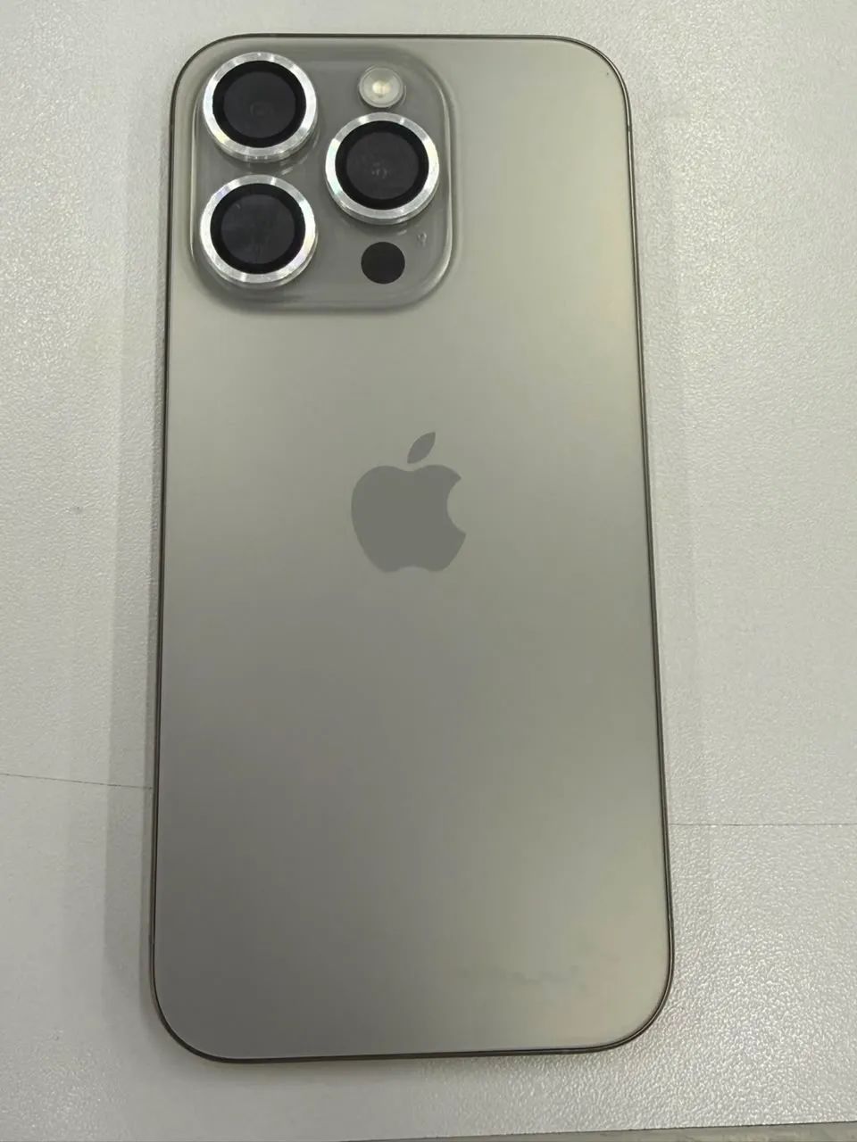 Iphone 15 Pro em Excelente Estado