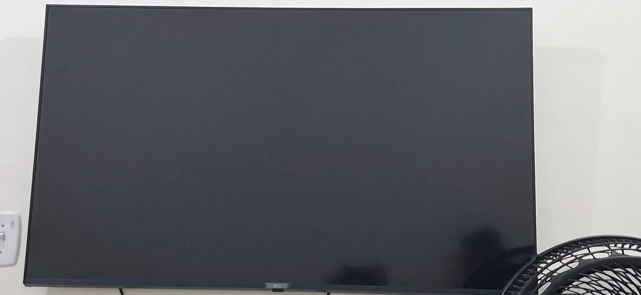 TV LG 50" POLEGADAS NOVINHA EM GARANTIA 