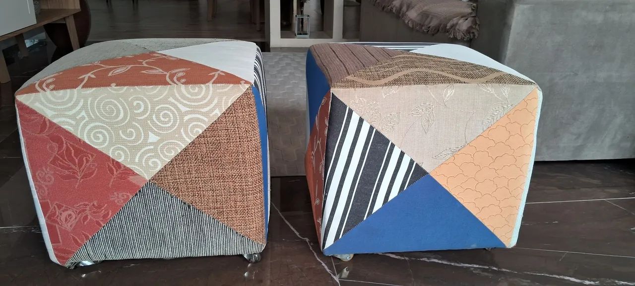 VENDO DOIS PUFFs por 80,00  - Foto 2