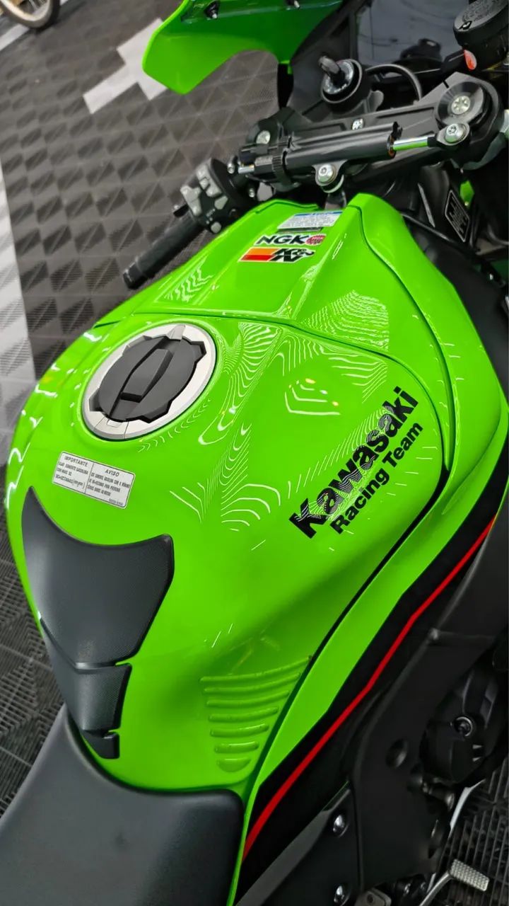 Kawasaki Zx-10/ Zx-10r 1000cc 2022 - 1520721723 | OLX