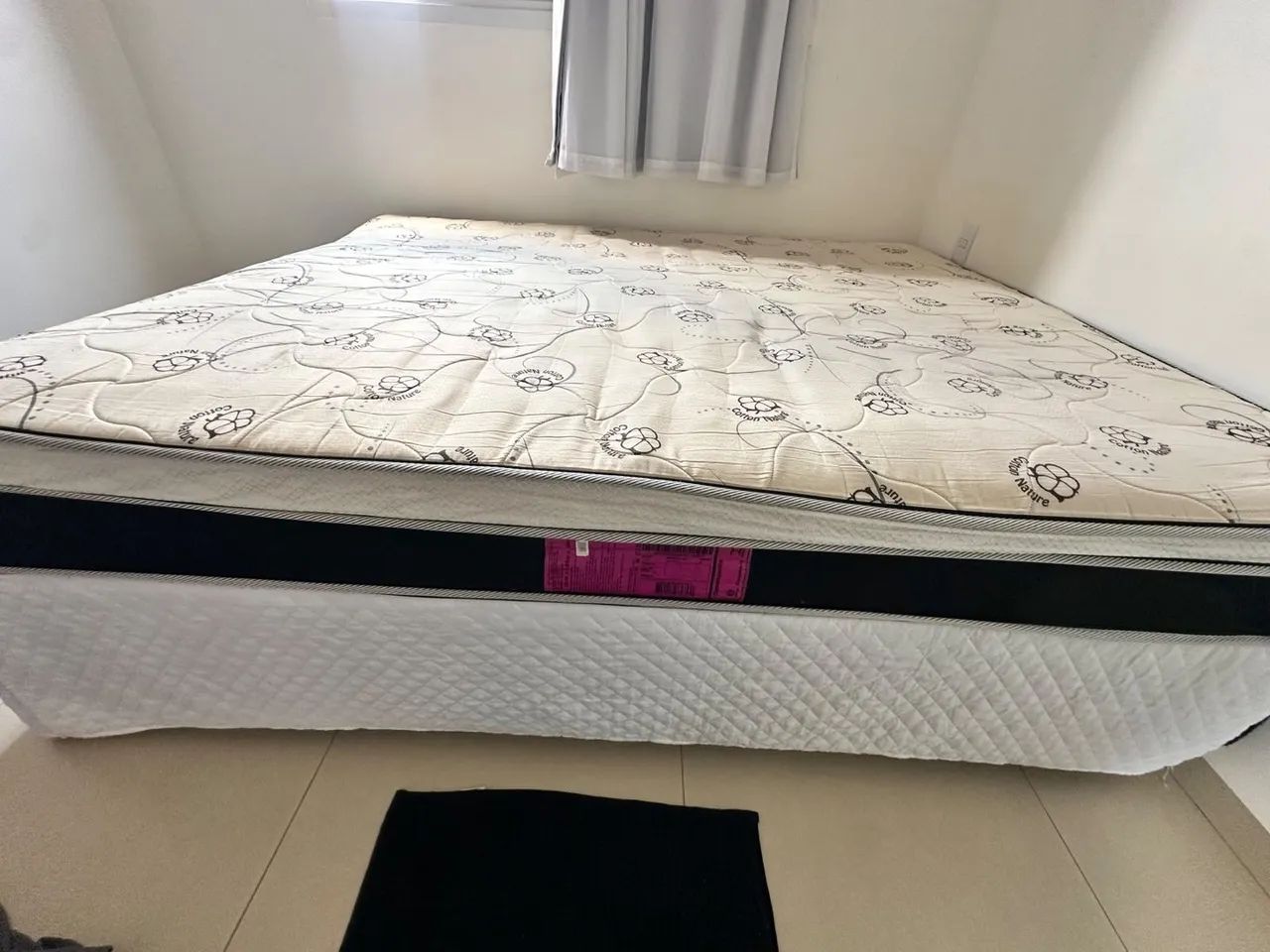 Cama Queen 