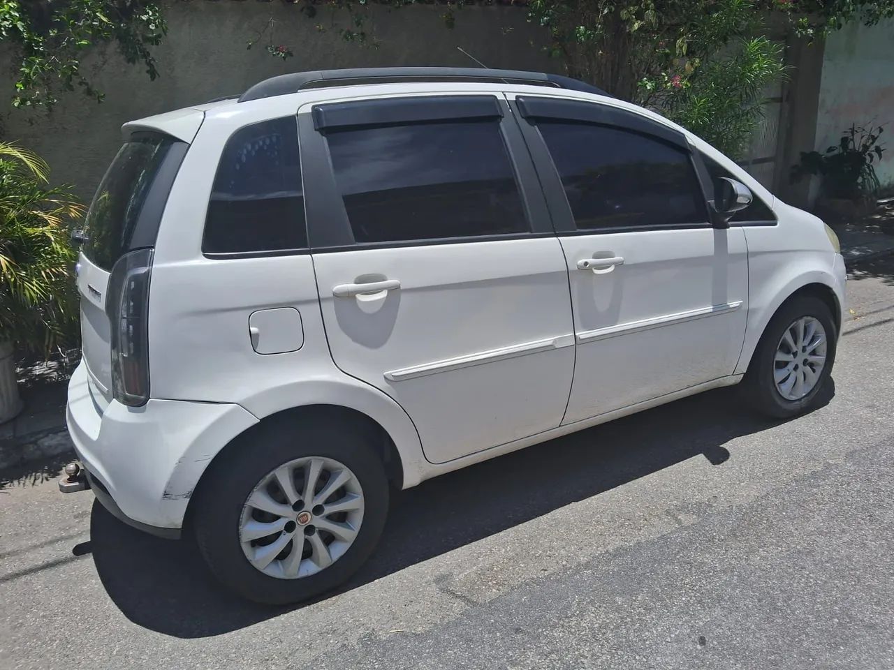 Fiat Idea Idea ATTRACTIVE 1.4 Fire Flex 8V 5p 2012