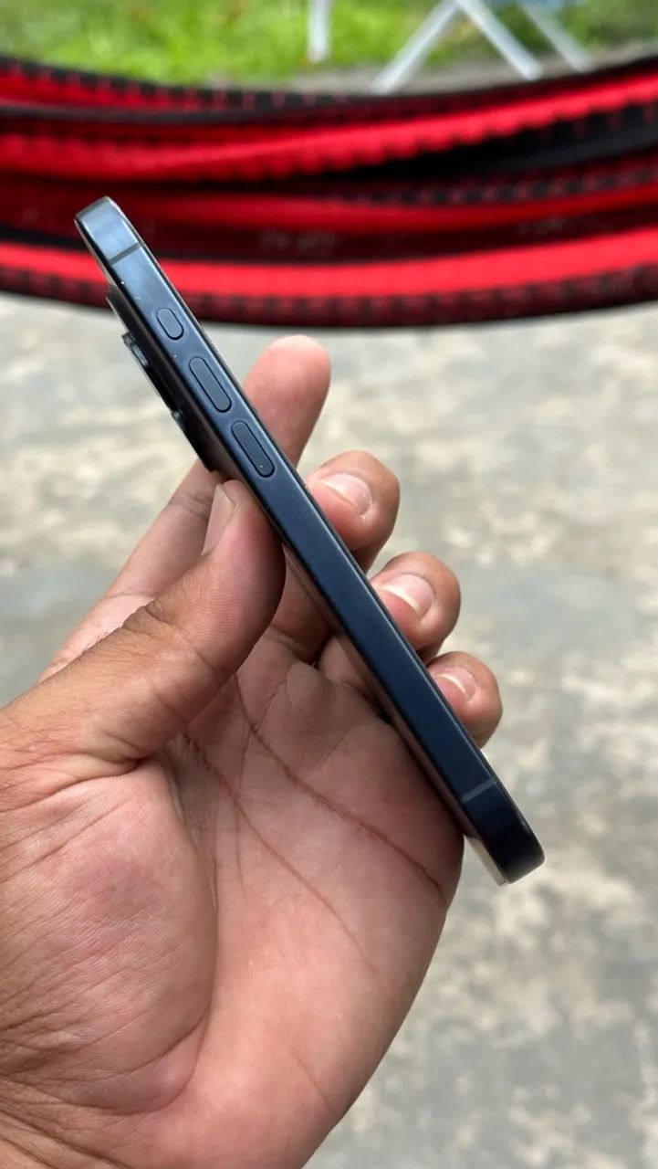 iPhone 15 Pro  - Foto 4