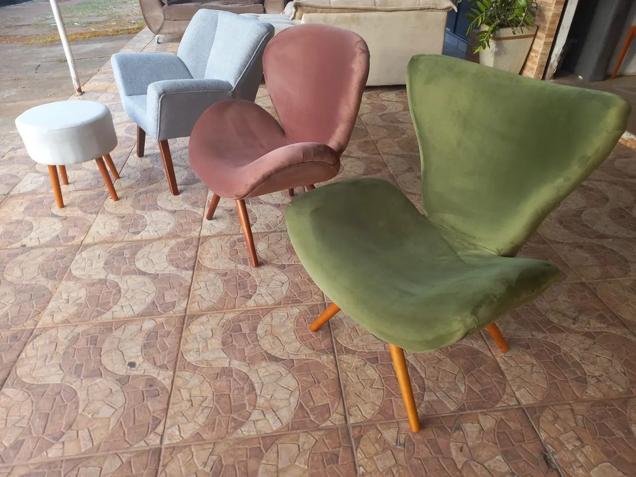 Poltronas e Sofás