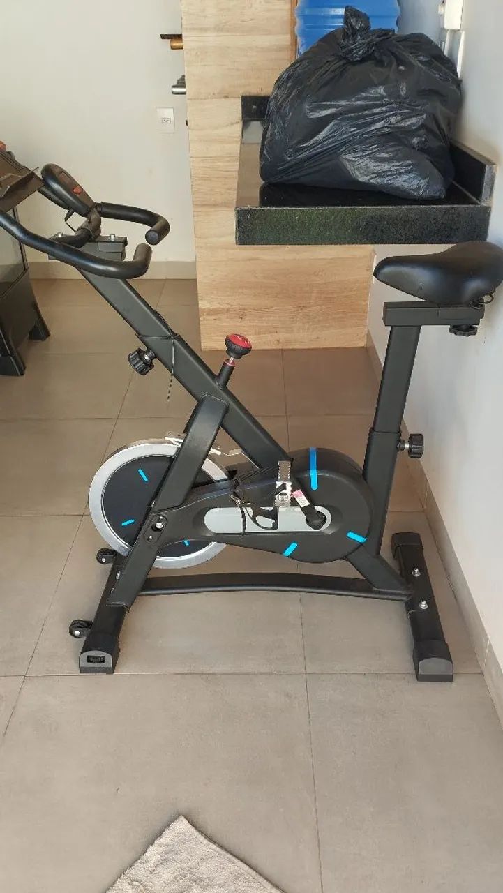 Bicicleta ergométrica  - Foto 2