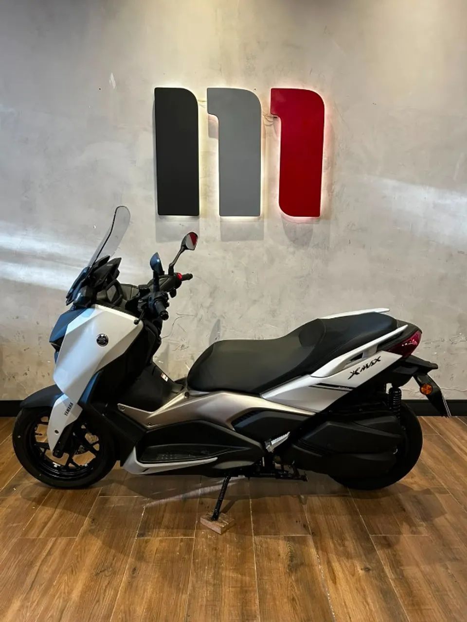 XMAX 250 CONNECTED 2025 - Foto 3