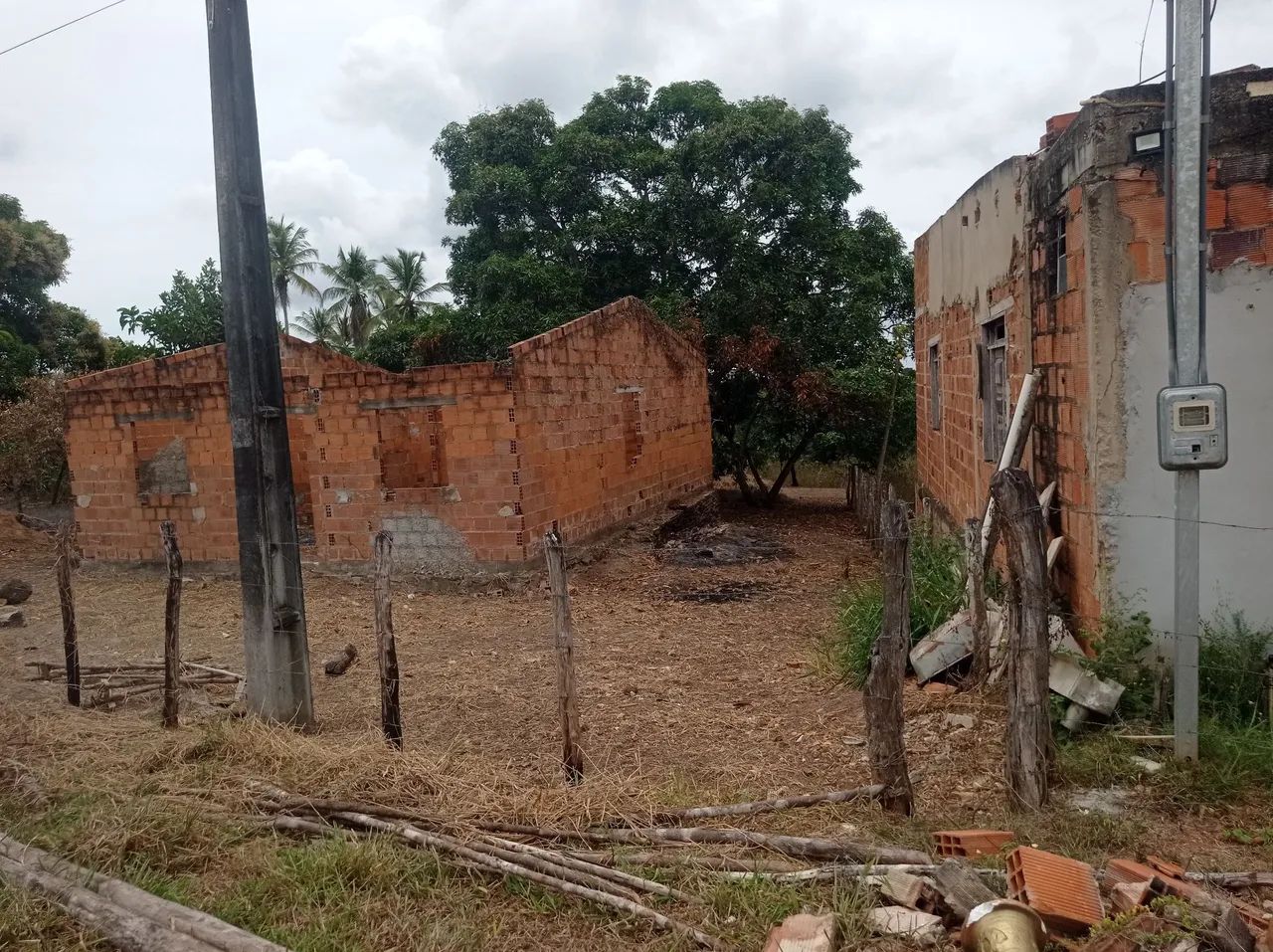 Vende-se ou troca terreno. - Foto 2