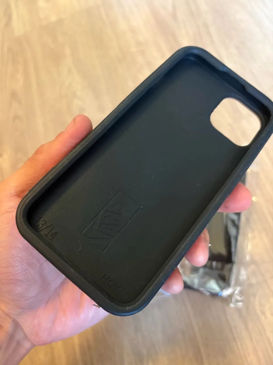 Capa VANS - IPhone 13 e 14 normal  - Foto 3