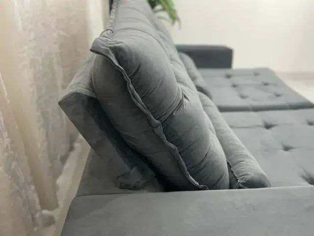 Sofá Retrátil e Reclinável Londres Cinza com Almofada - Foto 4