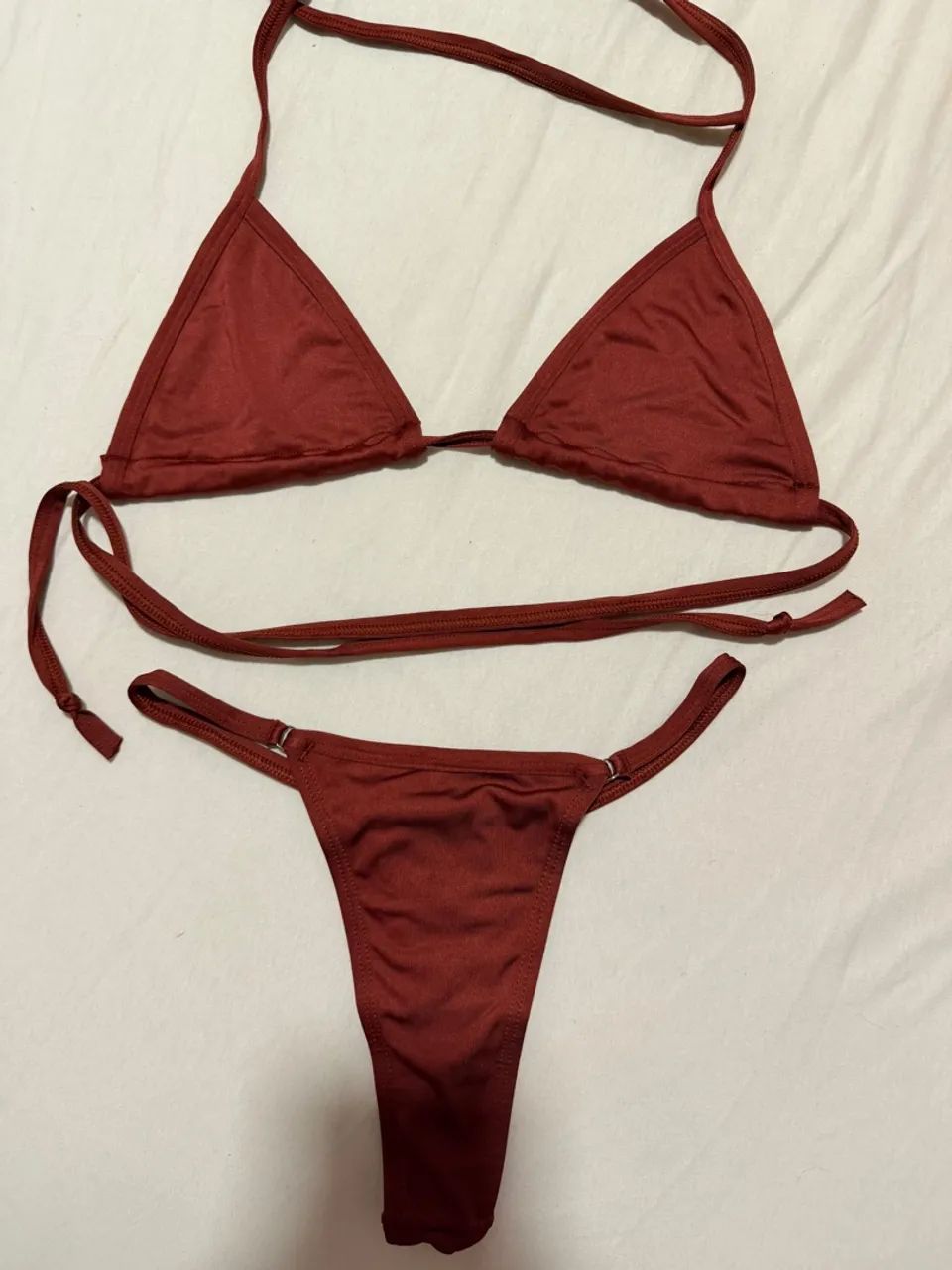 Vendo Bikini tamanho M cor vermelha  - Foto 2