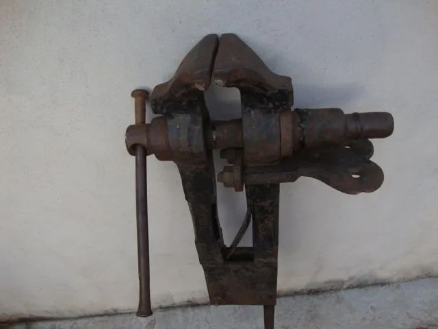 Morsa Antiga de Ferreiro - Foto 4