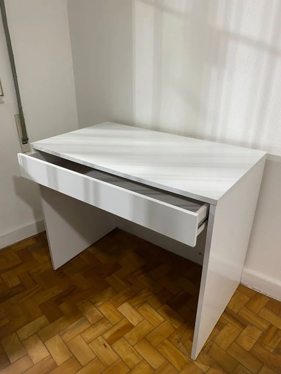 MESA DE COMPUTADOR BRANCA - Foto 2