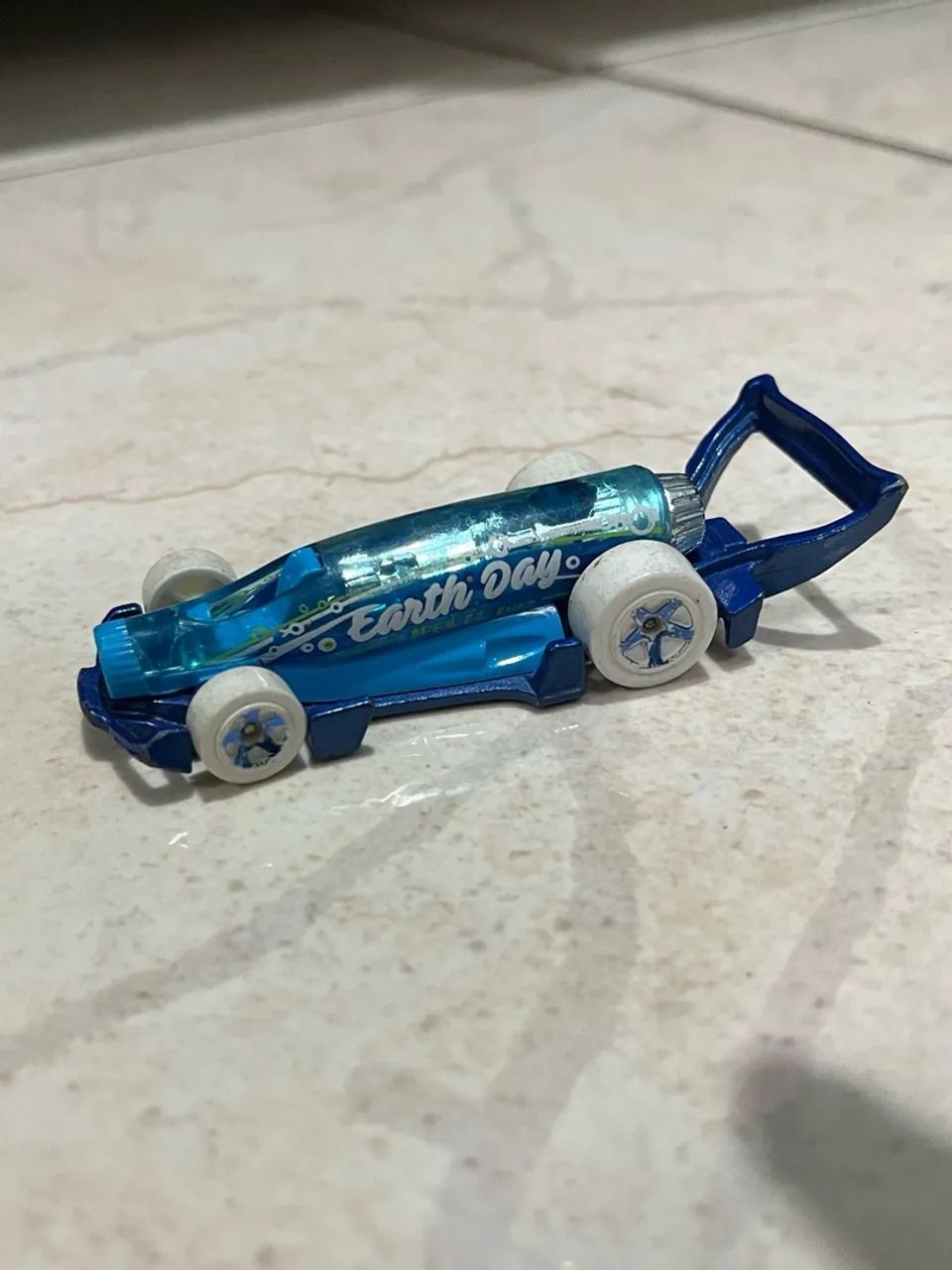Hot Wheels Hydroplane Earth Day azul