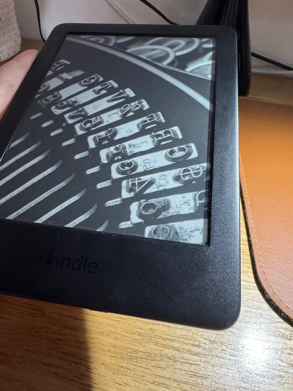 KINDLE 10ª GERAÇÃO (pouquíssimo usado!) - Foto 3