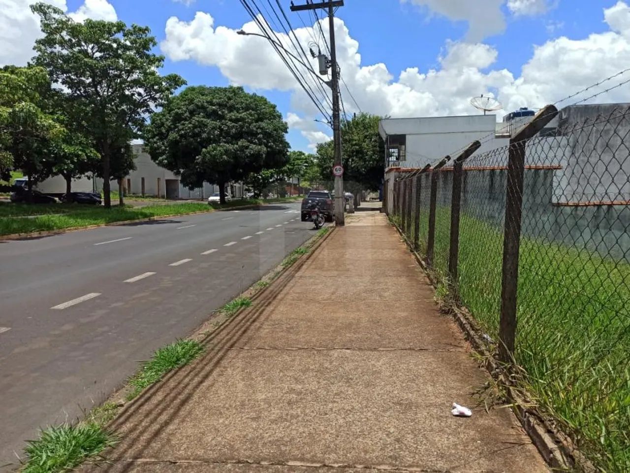 Área para locação no bairro Daniel Fonseca - Foto 4