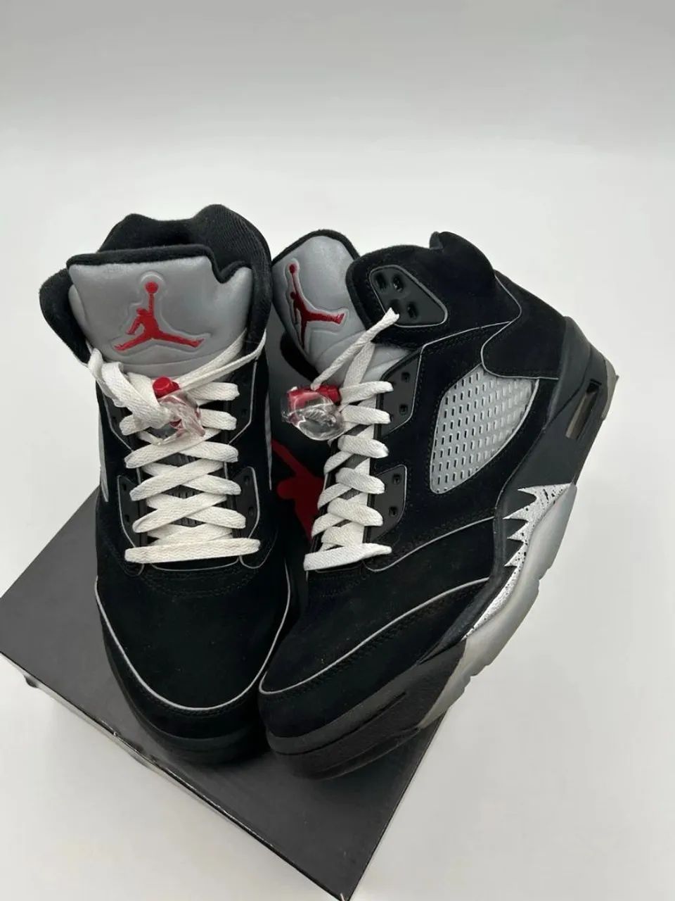 Air Jordan 5 Black Metallic 42
