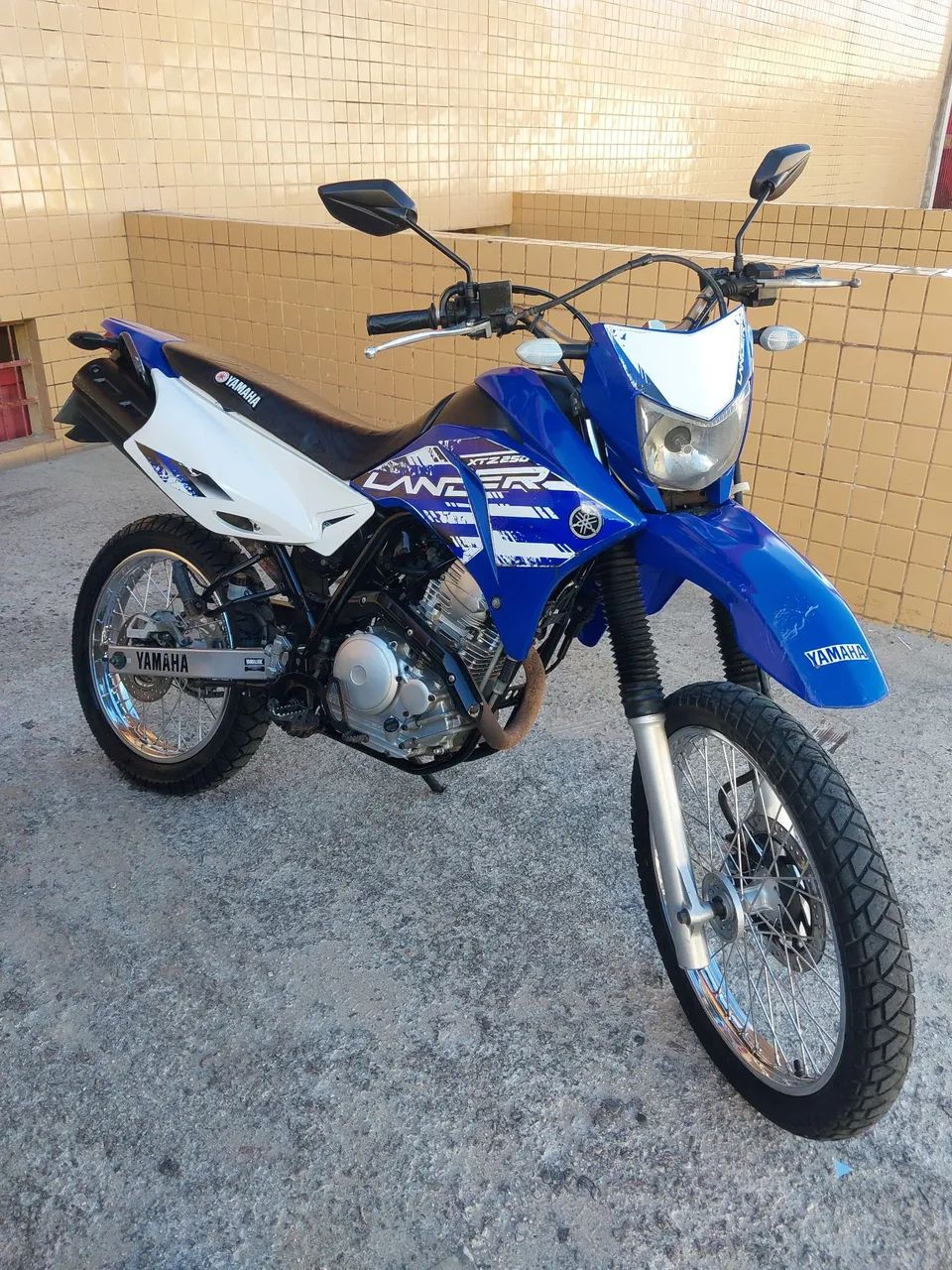 LANDER 250cc 2018