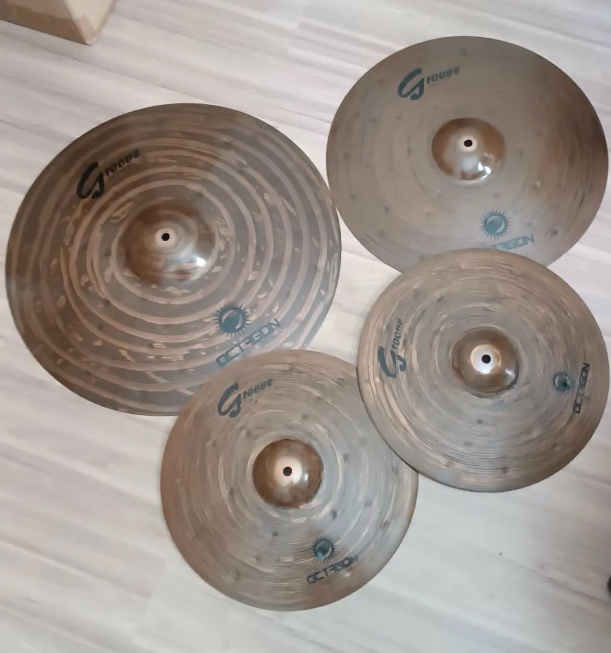 Kit de pratos Octagon Groove 