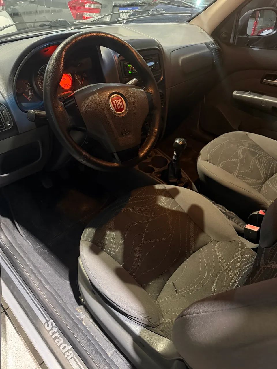 Fiat Strada Working 1.4 MPI Fire Flex 8V CD 2015 - Foto 2