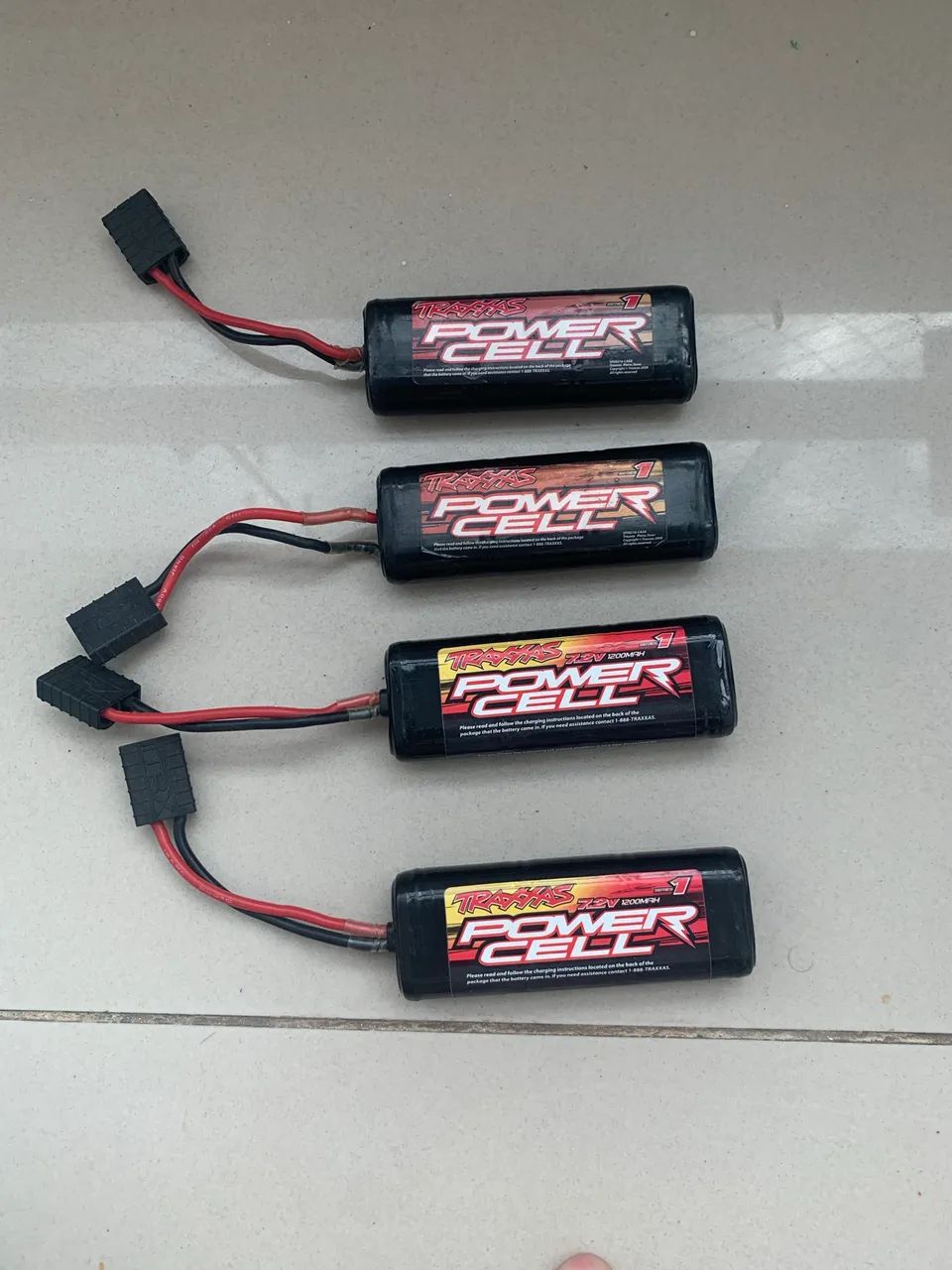 Automodelo traxxas E-revo 1/16 revinho - Foto 4