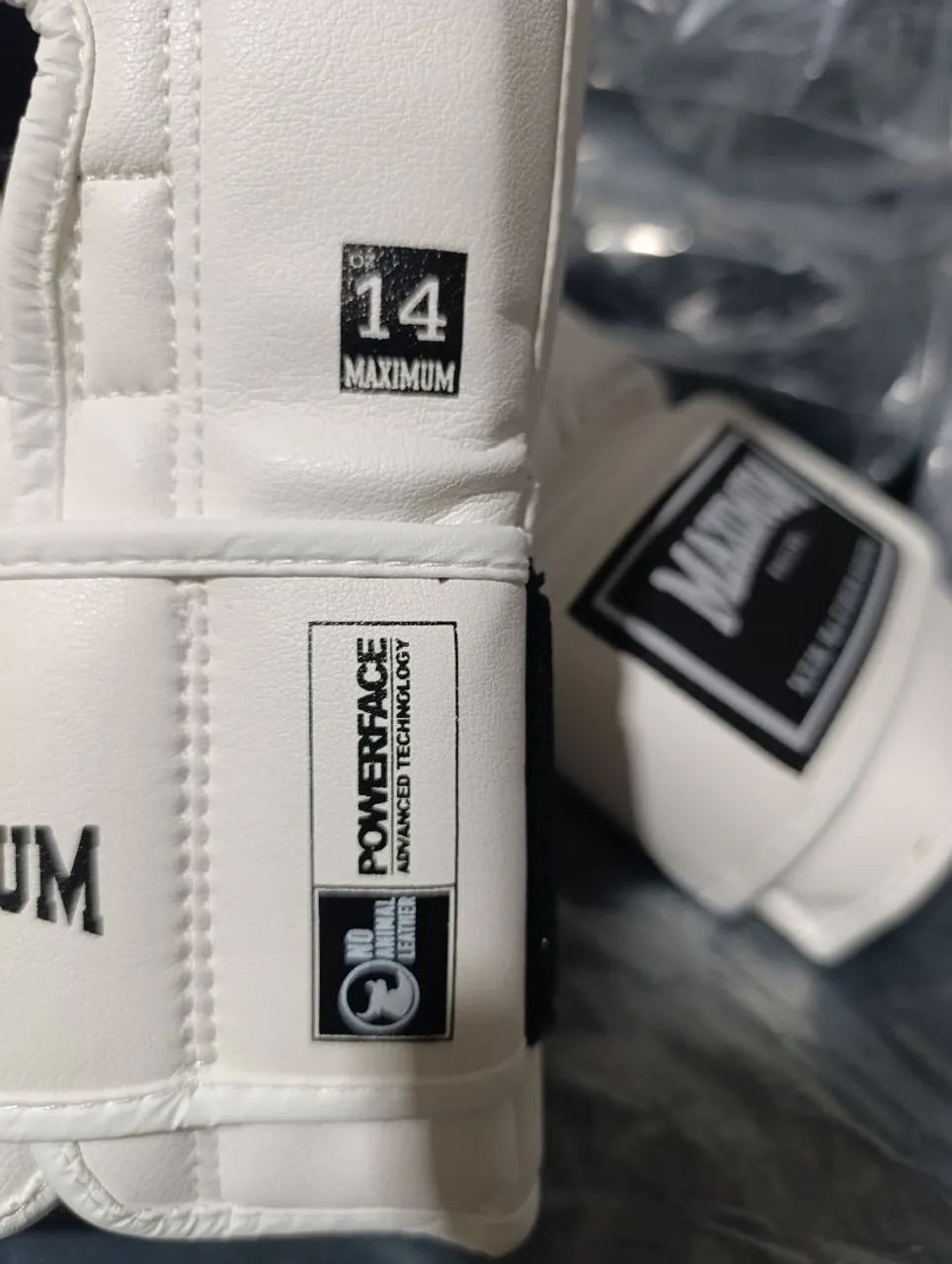 Luva boxe e Muay Thai Maximum boxing 12,14 ,16 Oz  - Foto 3