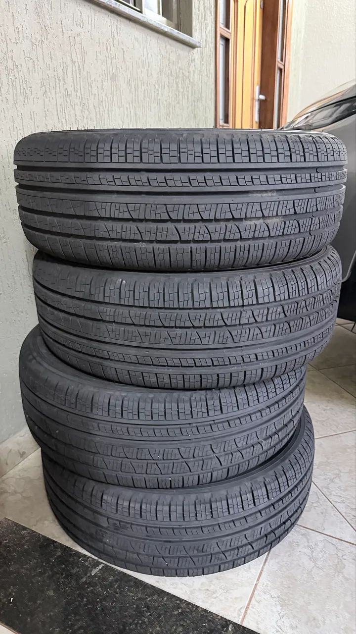 Pneus Novos 225/60r17 Pirelli Scorpion - Peças para carros, vans e