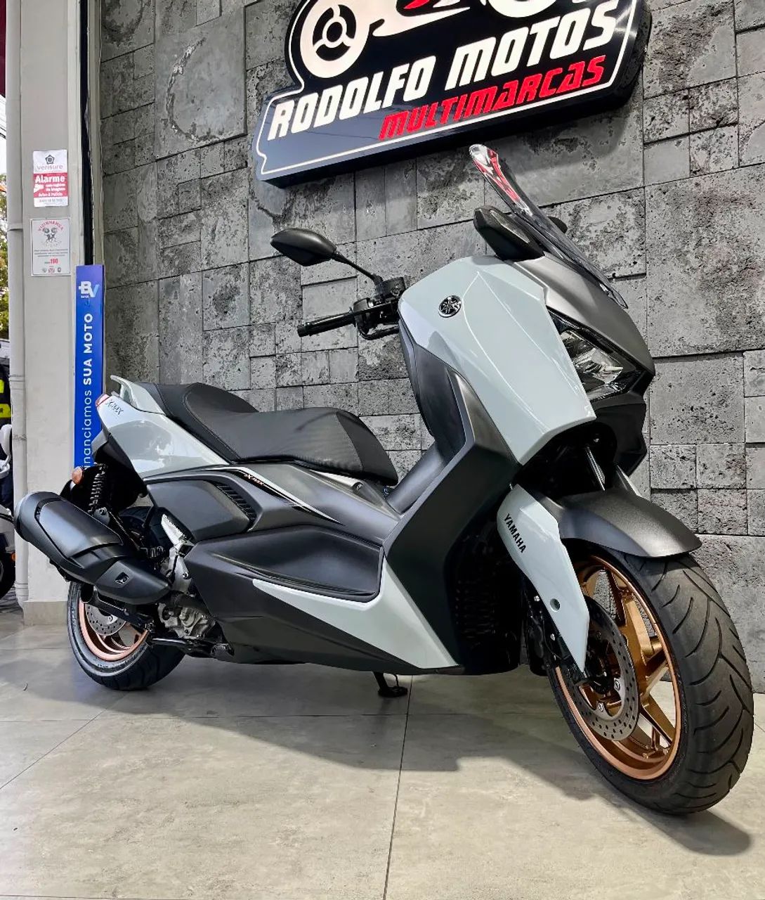 Yamaha X-MAX 300 CONNECTED 2026 ESTADO DE ZERO  - Foto 5