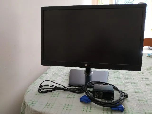 Monitor 20 Lg Led Hd D-sub 20EN33 - Perfeito Estado - Foto 2