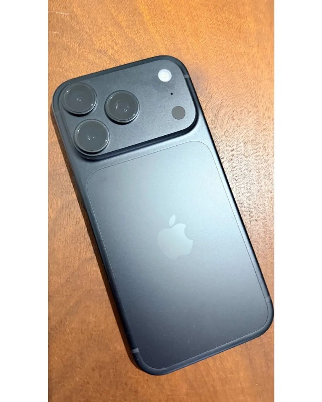 Apple 18 Pro 1 TB