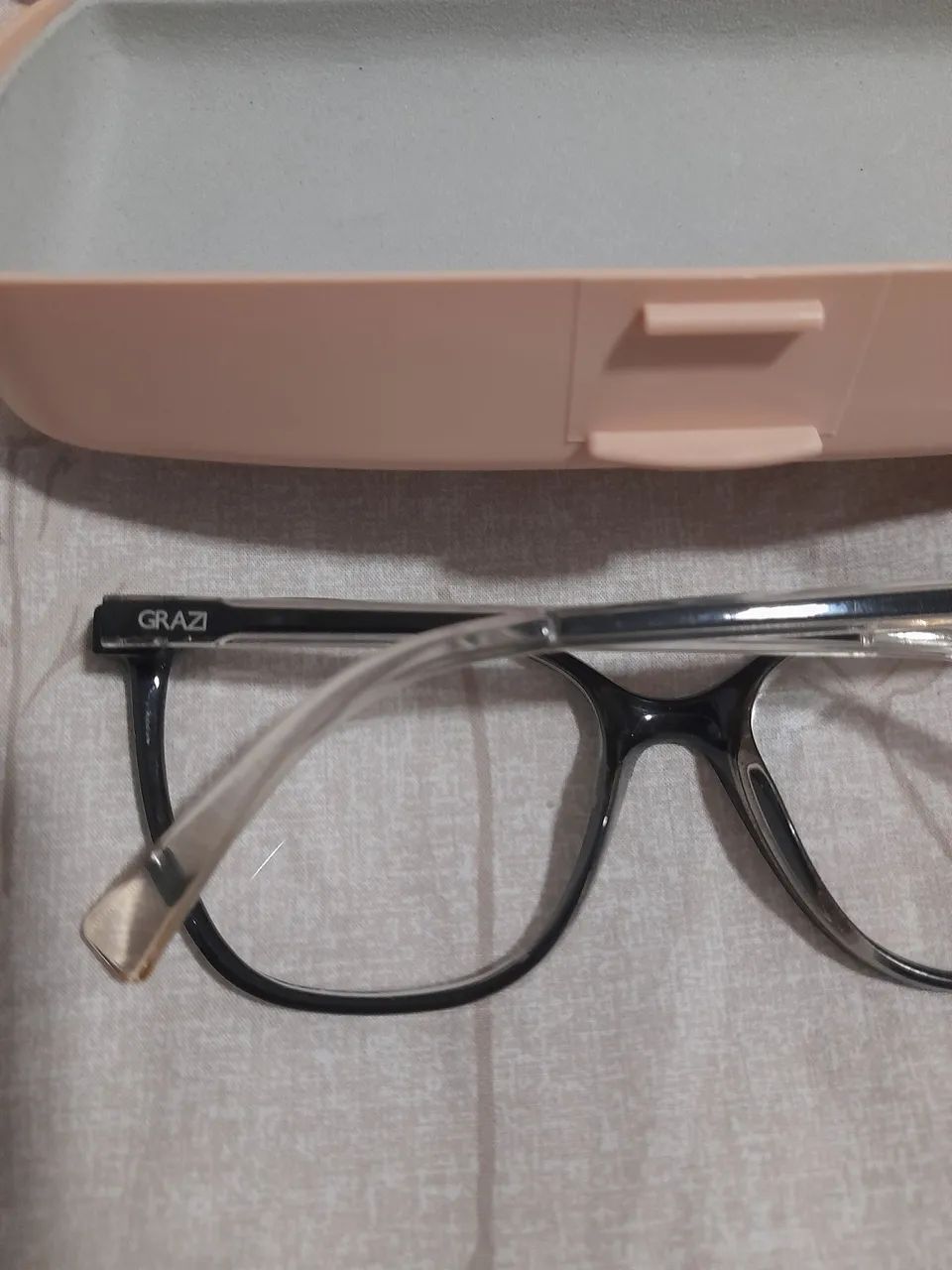 BARBADA:ARMAÇÃO  DA  MARCA GRACE SEMI NOVA - Foto 2