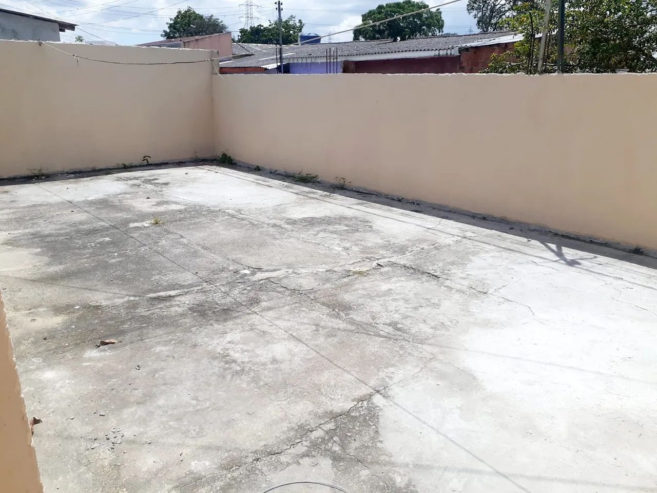 Aluguel de uma casa no conjunto nova cidade.