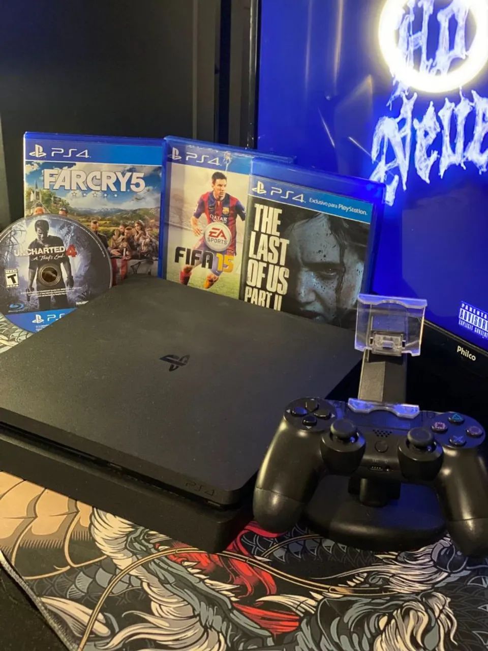 PlayStation 4 slim 1tb