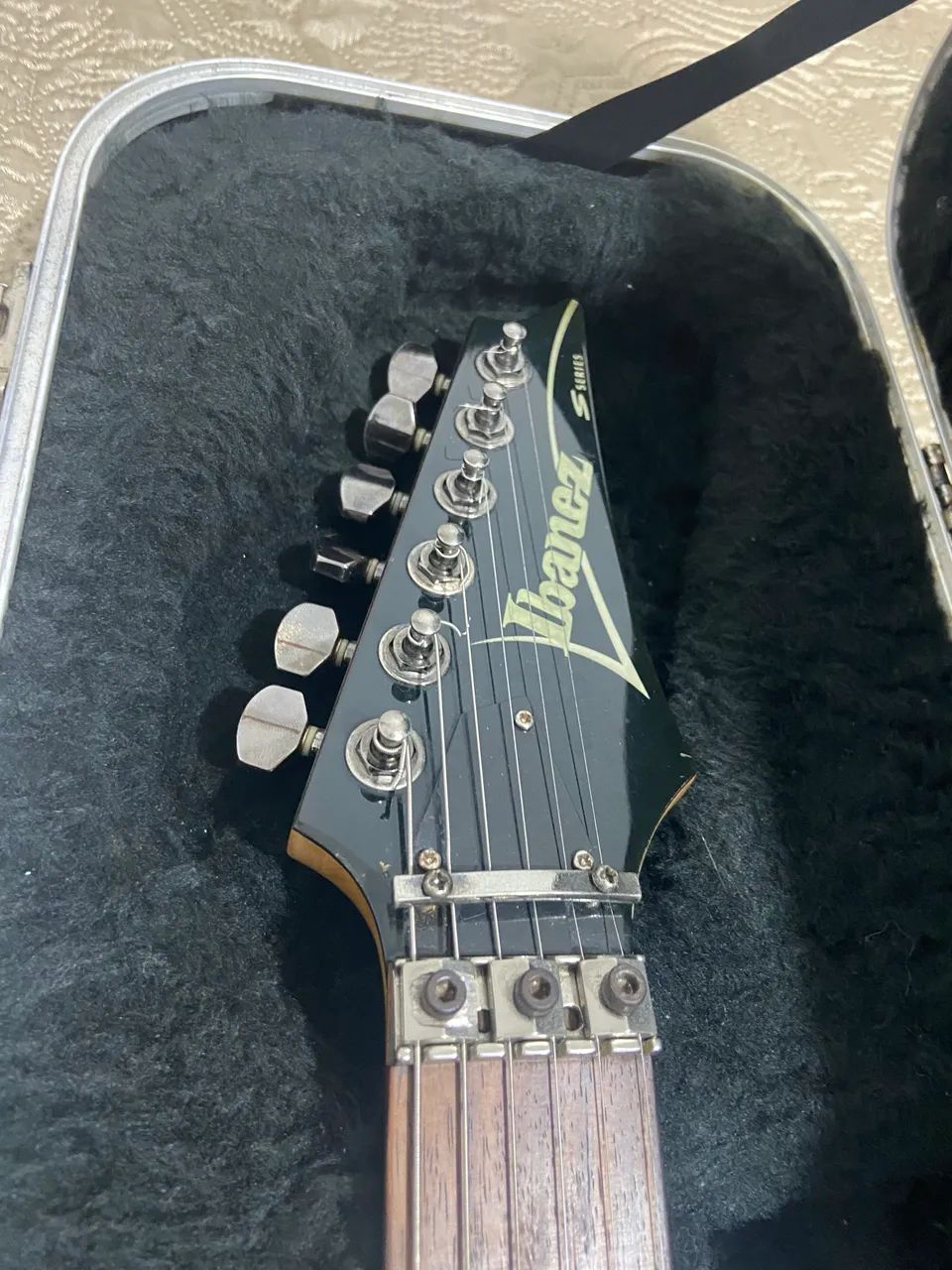 Guitarra Ibanez S320 Modificada - Foto 4