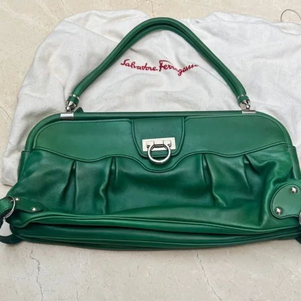 SALVATORE FERRAGANO - BOLSA ORIGINAL MODELO CLÁSSICO 