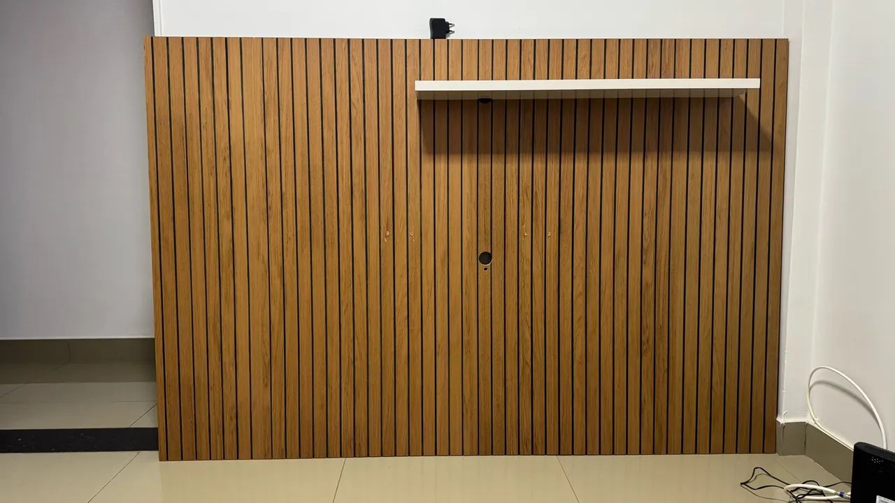 PAINEL RIPADO PARA TV ATÉ 70 POLEGADAS