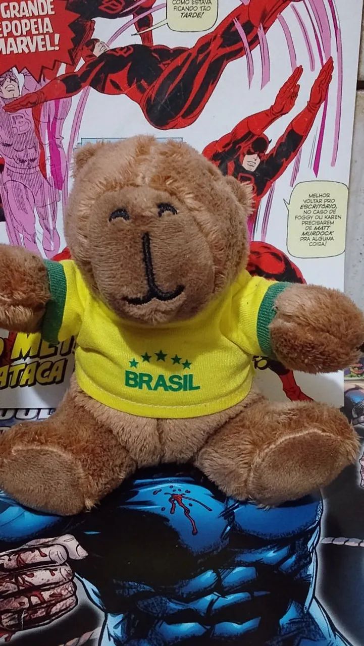 Chaveiro de pelúcia capivara