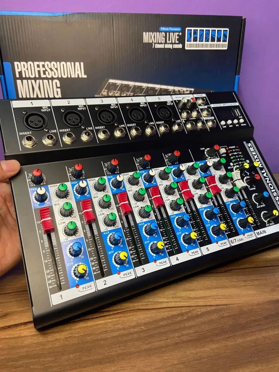 Mesa de Som Profissional 7 Canais com Efeitos 